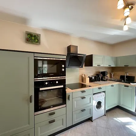 Cosy à Avec Jardin, Jacuzzi Et Sauna - Proche Unesco Et Chemins De Randonnée - Fr-1-582-354